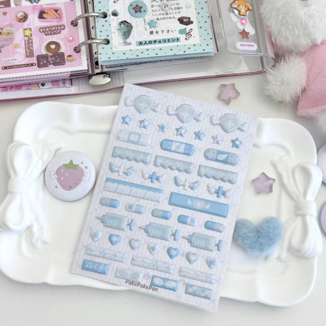 PakuPaku Medical Puffy Sticker