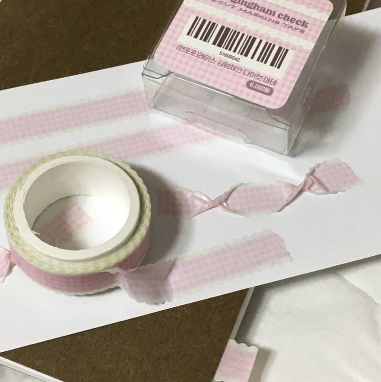 Yeonpopo Pink Lace Washi Tape
