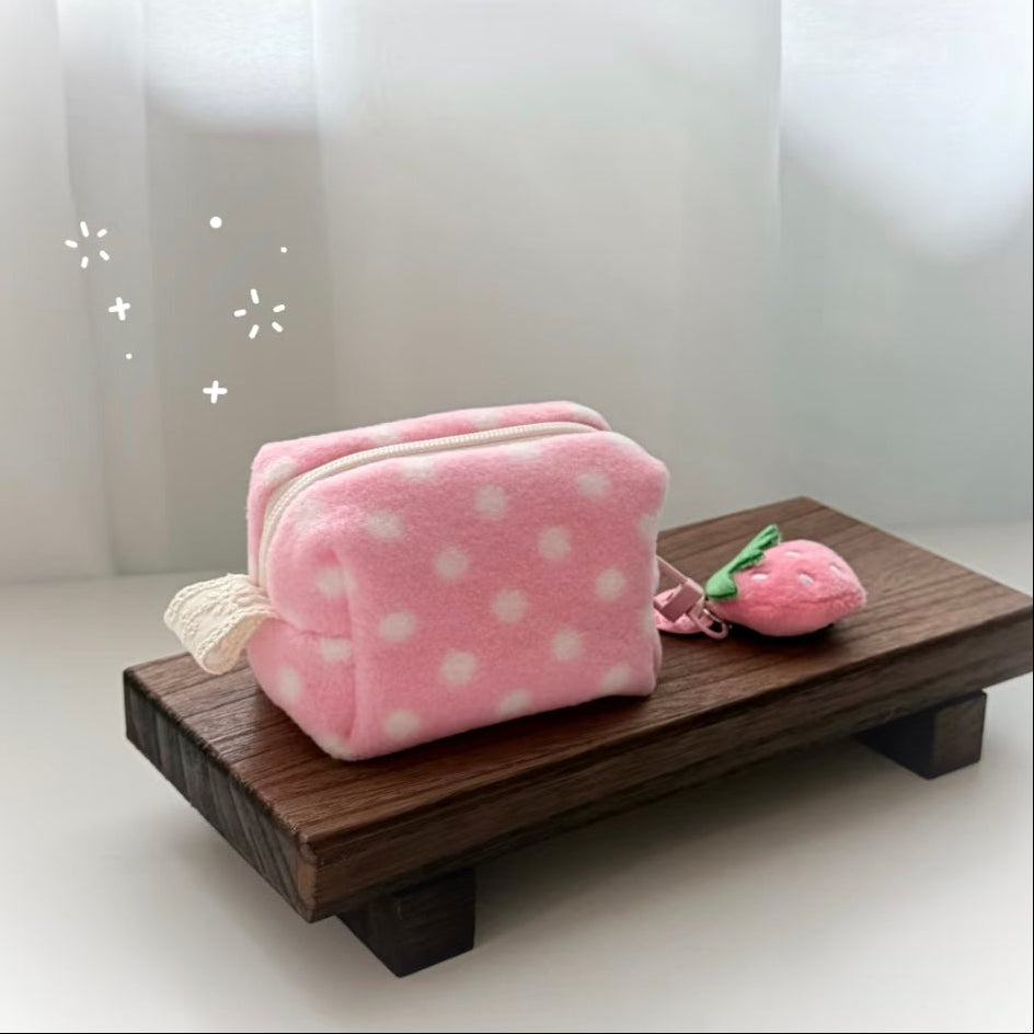 [Handmade] Pink Earphone Pouch