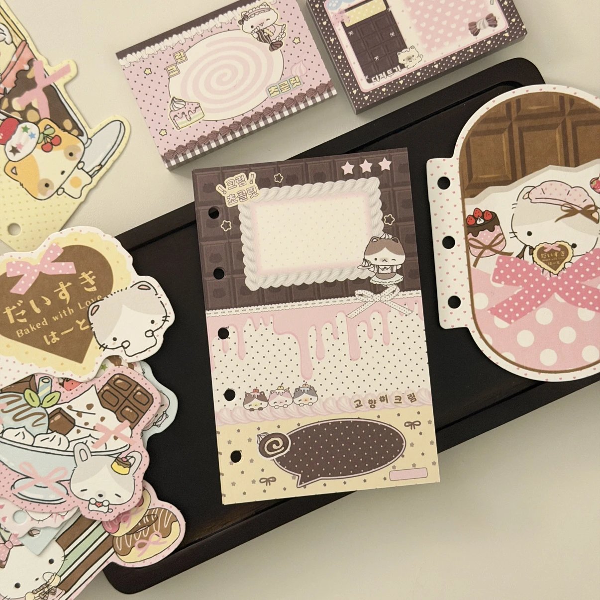 Chocolate M5 Cat Refill Page 18p