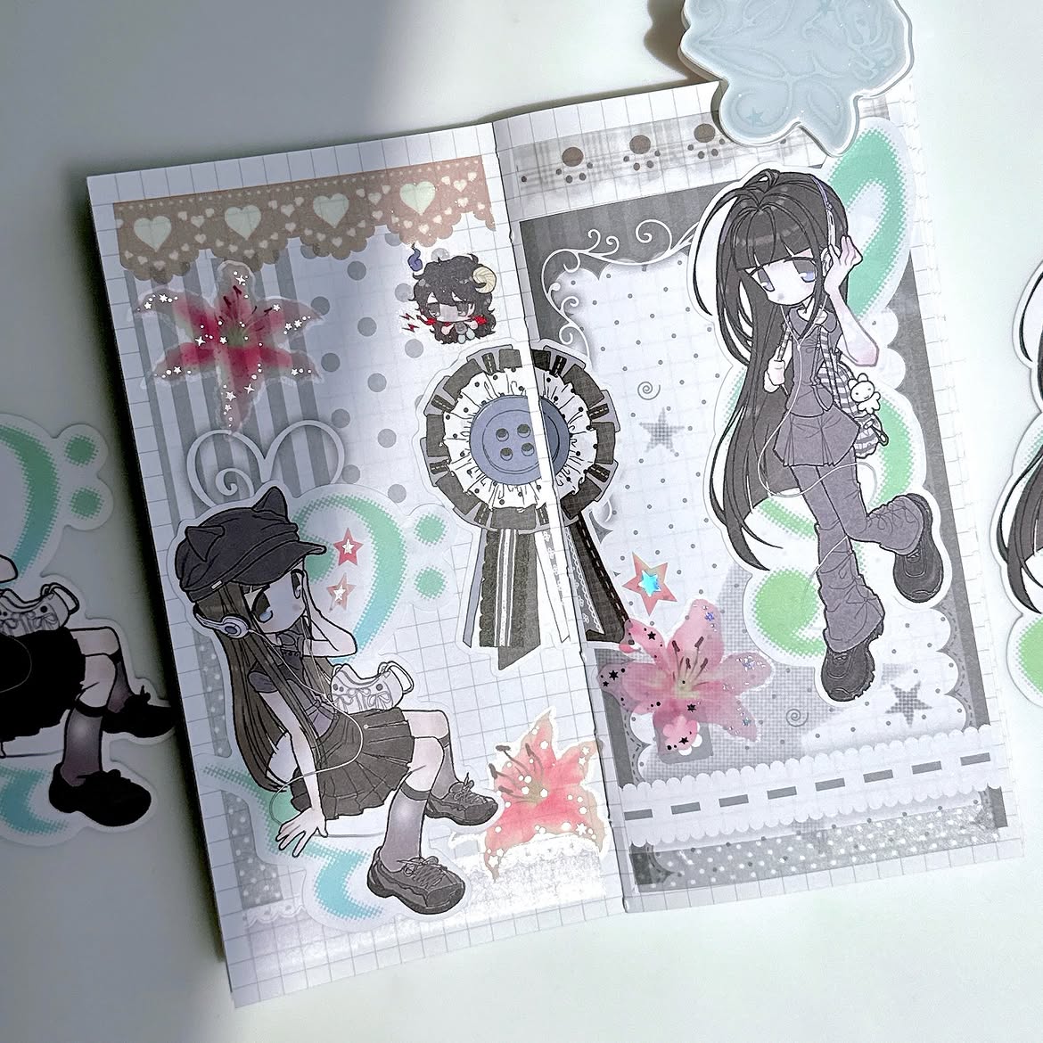 [Heez] Track No.5 Sticker