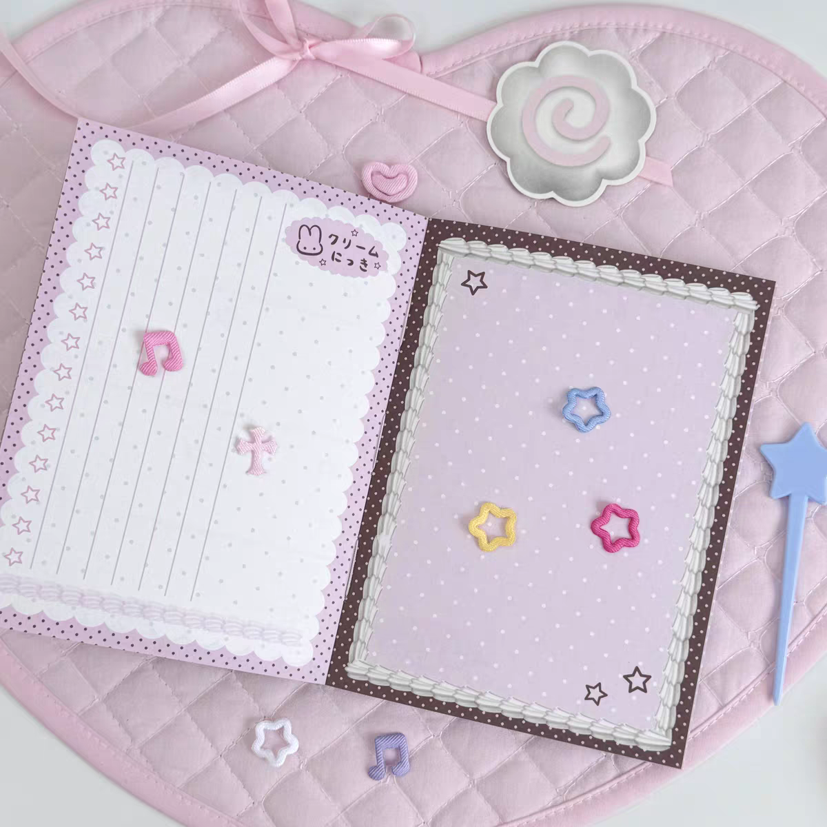 [PakuPaku] A6 Cream Notebook