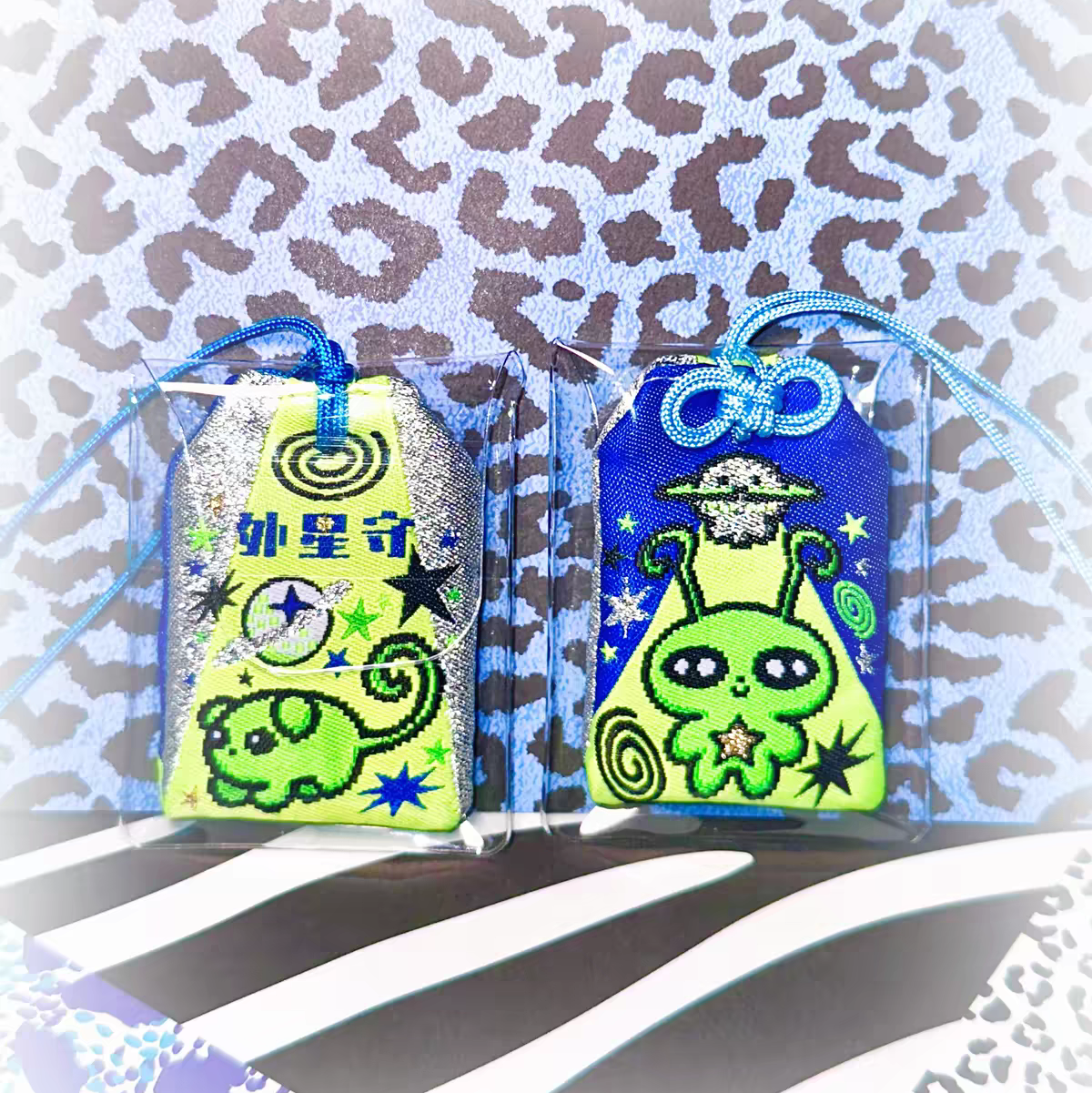 [Royalkkk] Travel Omamori