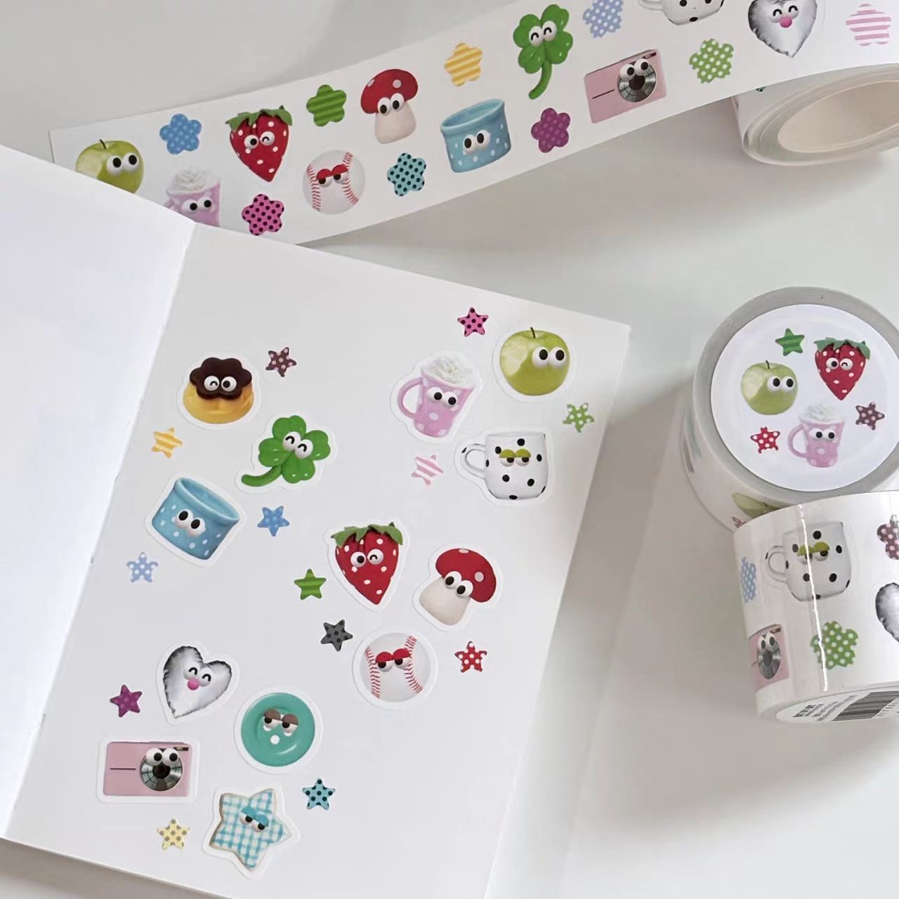[BIT BY BIT] Cute Eyes Kiss Cut Tape