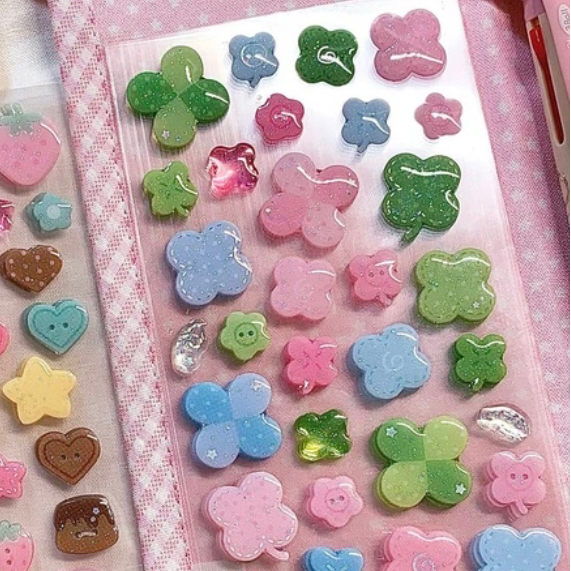 Malangcong Strawberry/Clover Jelly Sticker