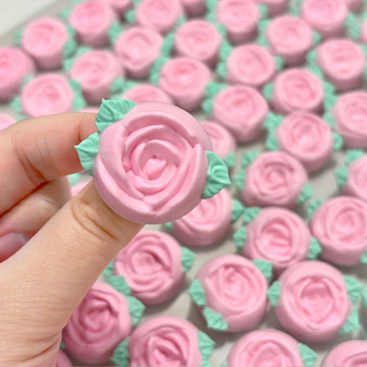 [Poetico] Rose Cream Pin Button